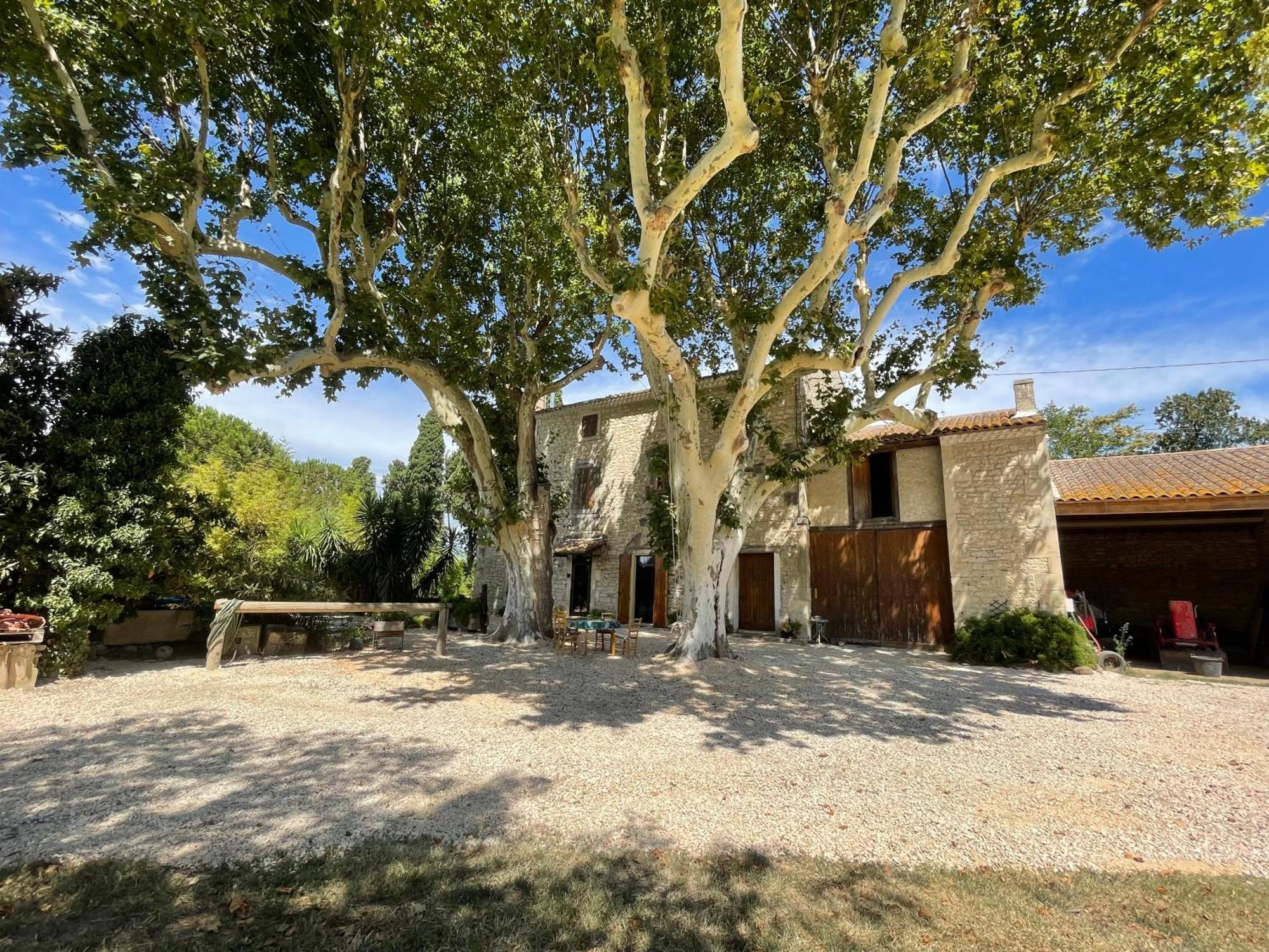 Gite Mas Provencal Тараскон Экстерьер фото
